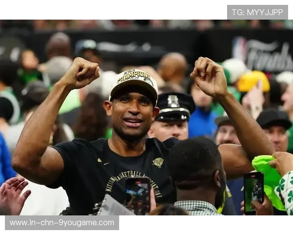 冠军球队球员退役计划公布平稳过渡职业生涯阶段,冠军退役后