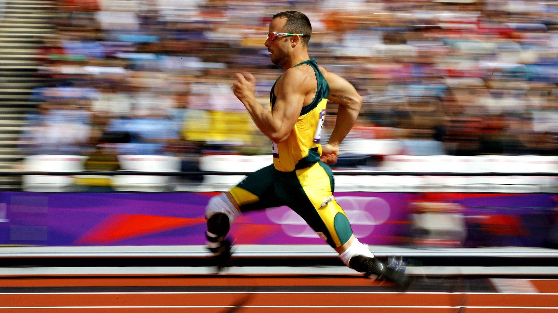 女子混合泳接力传递默契满分，女子混合泳决赛